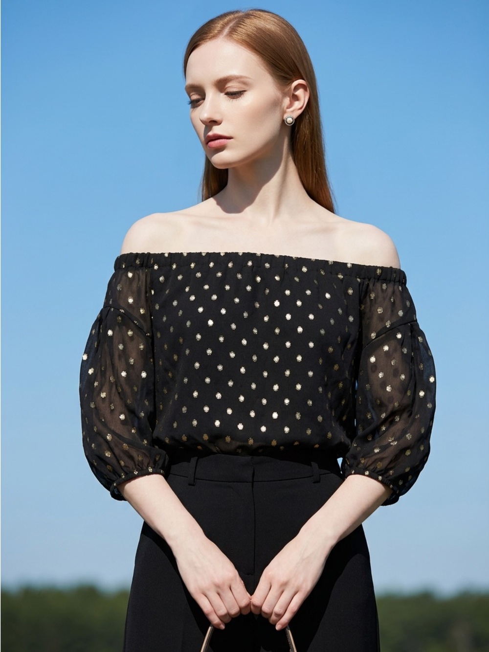 Romeo & Juliet C. Women Sz Medium Gold Dot Off Shoulder Black Crop Top $108
